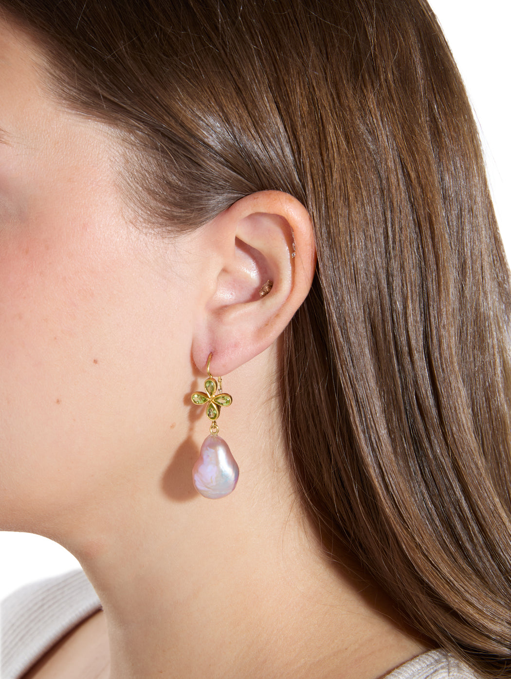 Peridot Star Earrings with Pink Freshwater Pearls