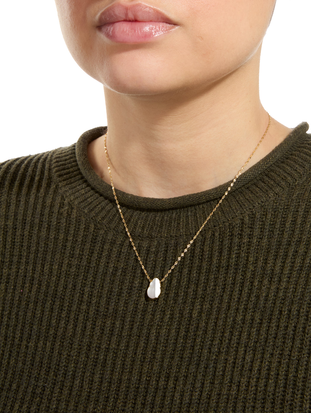 Mother of Pearl Scarab Chiara Yellow Gold Necklace