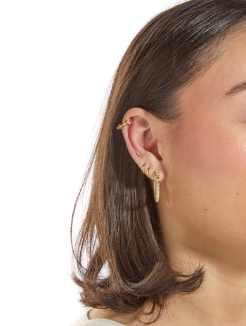 Monday Morning Mood Yellow Gold Ear Cuff