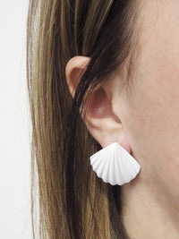 White Clam Earrings